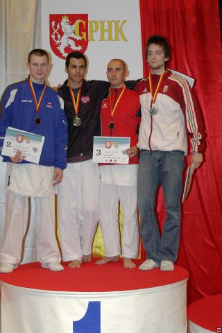 img00041